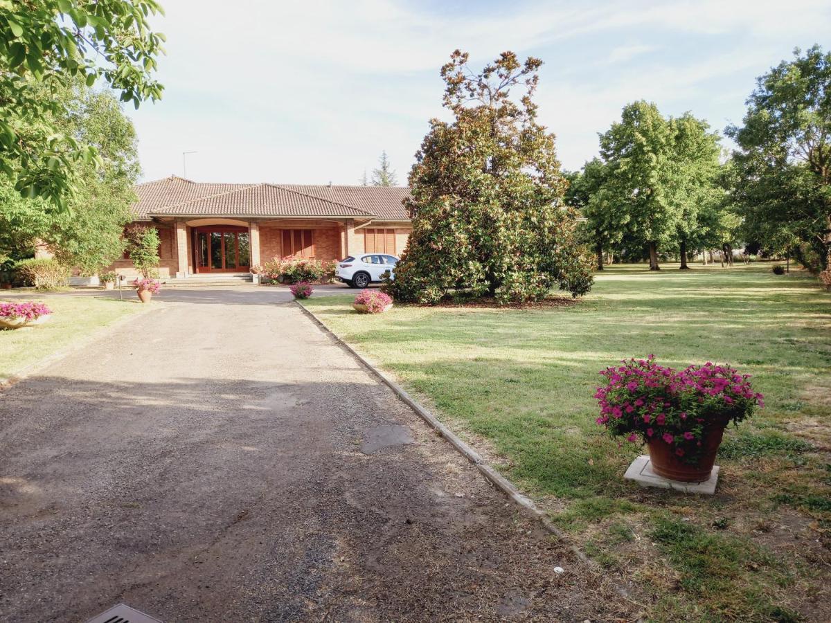 Agriturismo I Quercioli ปาร์มา ภายนอก รูปภาพ