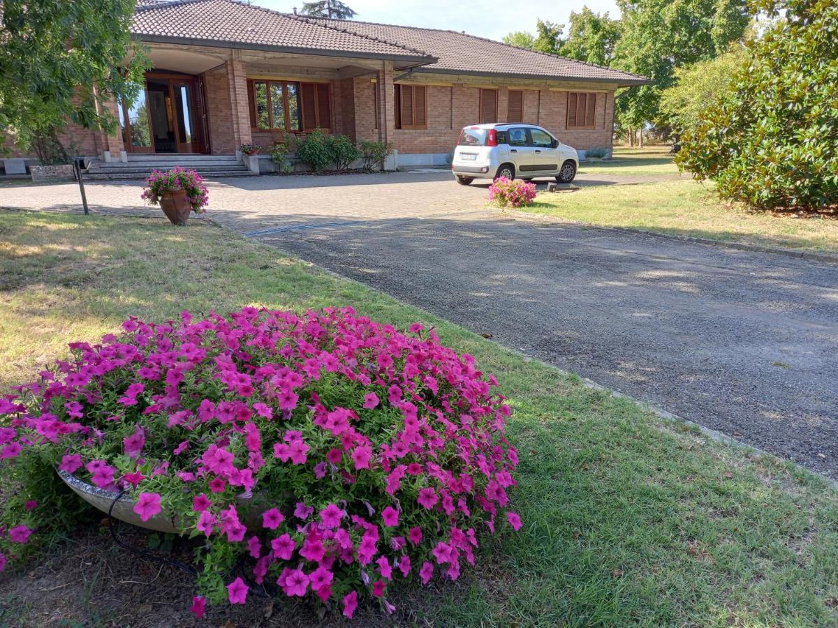 Agriturismo I Quercioli ปาร์มา ภายนอก รูปภาพ