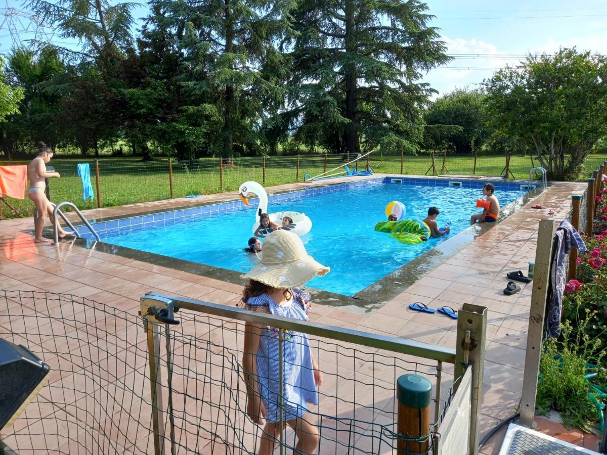 Agriturismo I Quercioli ปาร์มา ภายนอก รูปภาพ